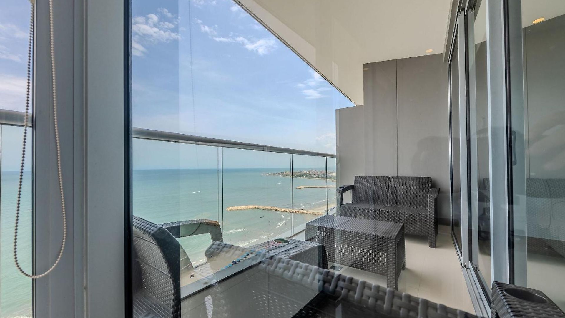 Hermoso Apto 2 Hab Piso 19 En Morros Apartamento