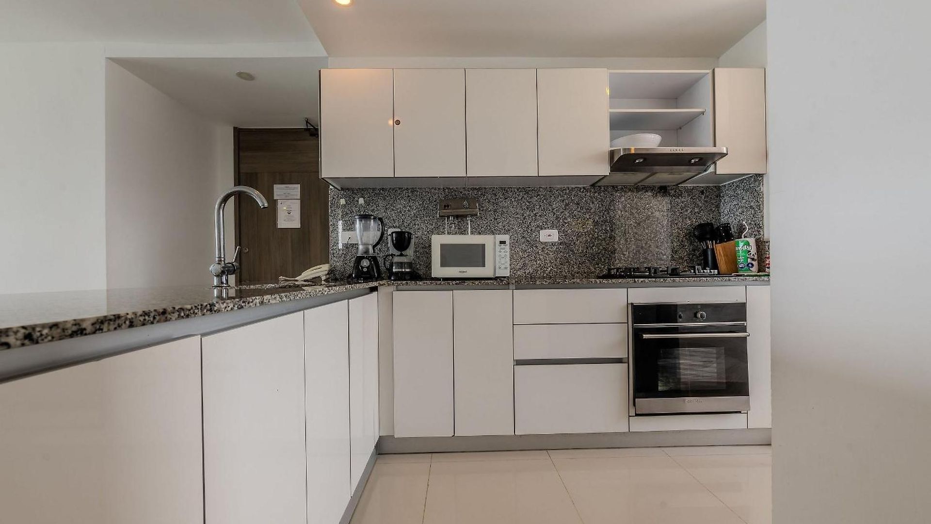 Hermoso Apto 2 Hab Piso 19 En Morros Apartamento *
