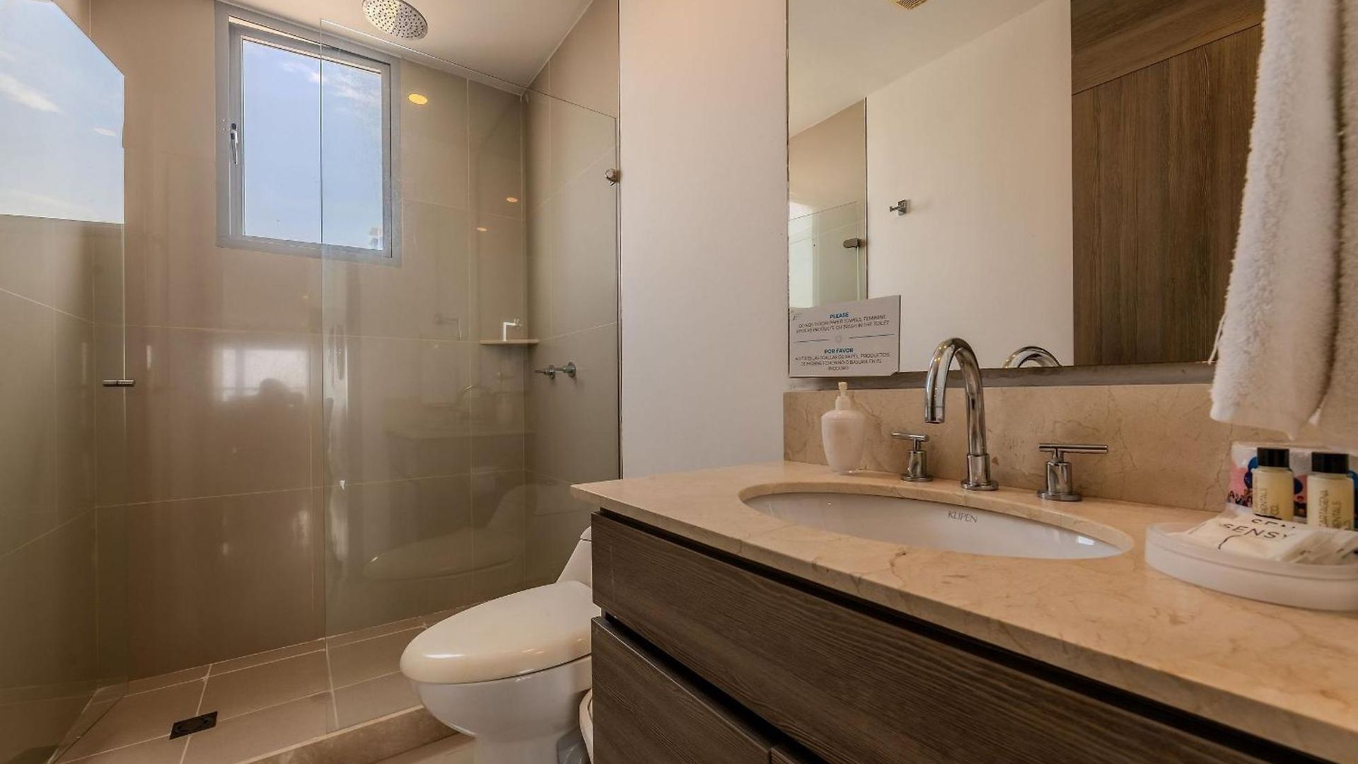 Hermoso Apto 2 Hab Piso 19 En Morros Apartamento